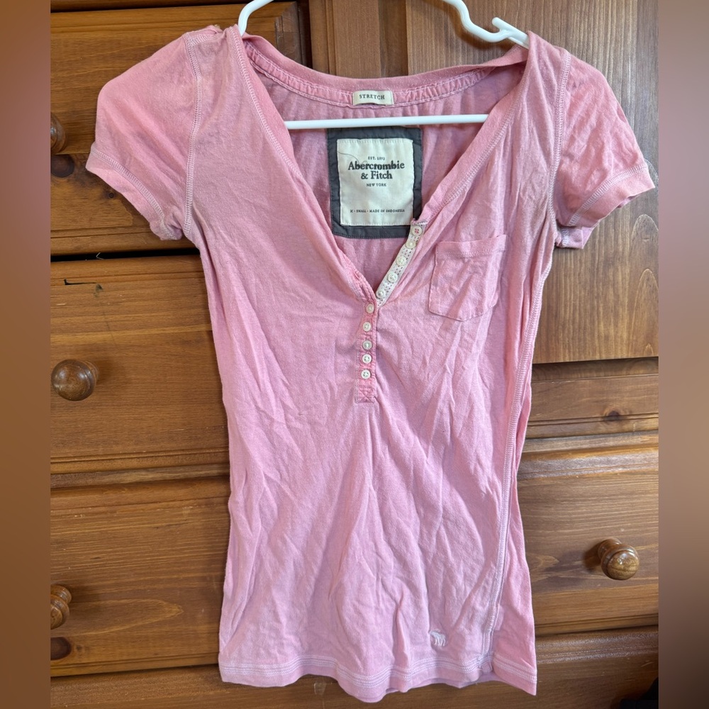 Abercrombie & Fitch Light Pink Short Sleeve Tee